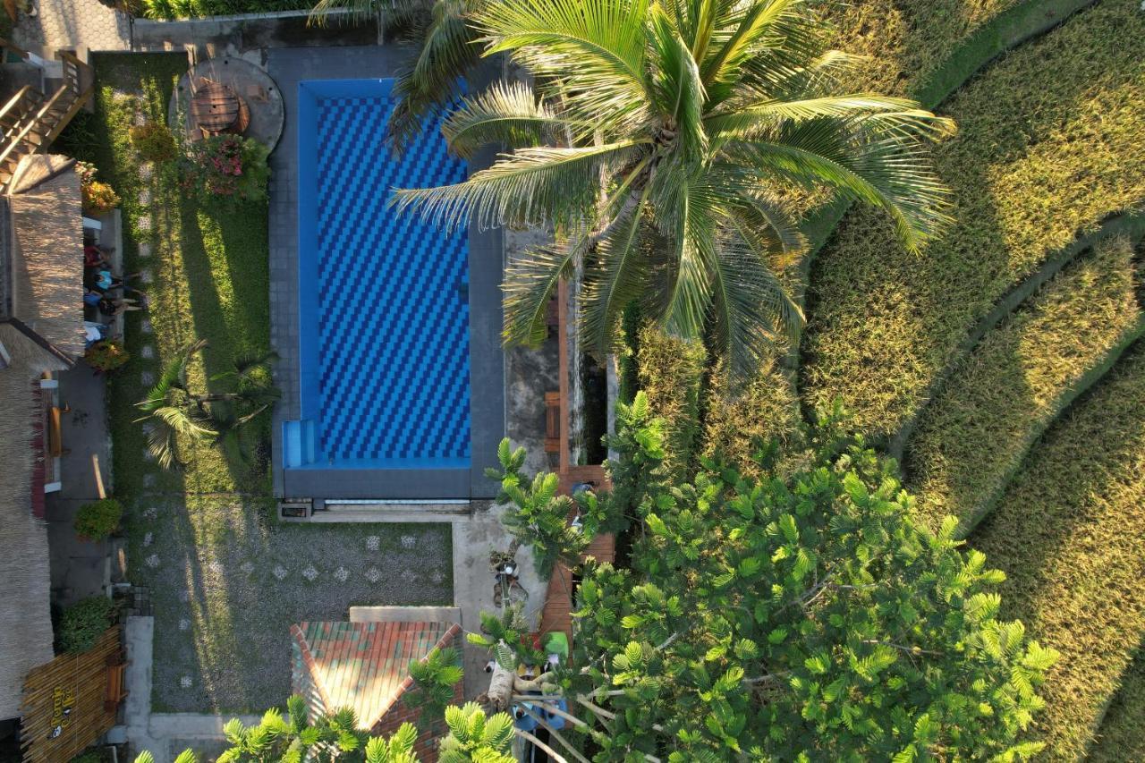 Peraja Bungalows Loyok Sangyang Εξωτερικό φωτογραφία