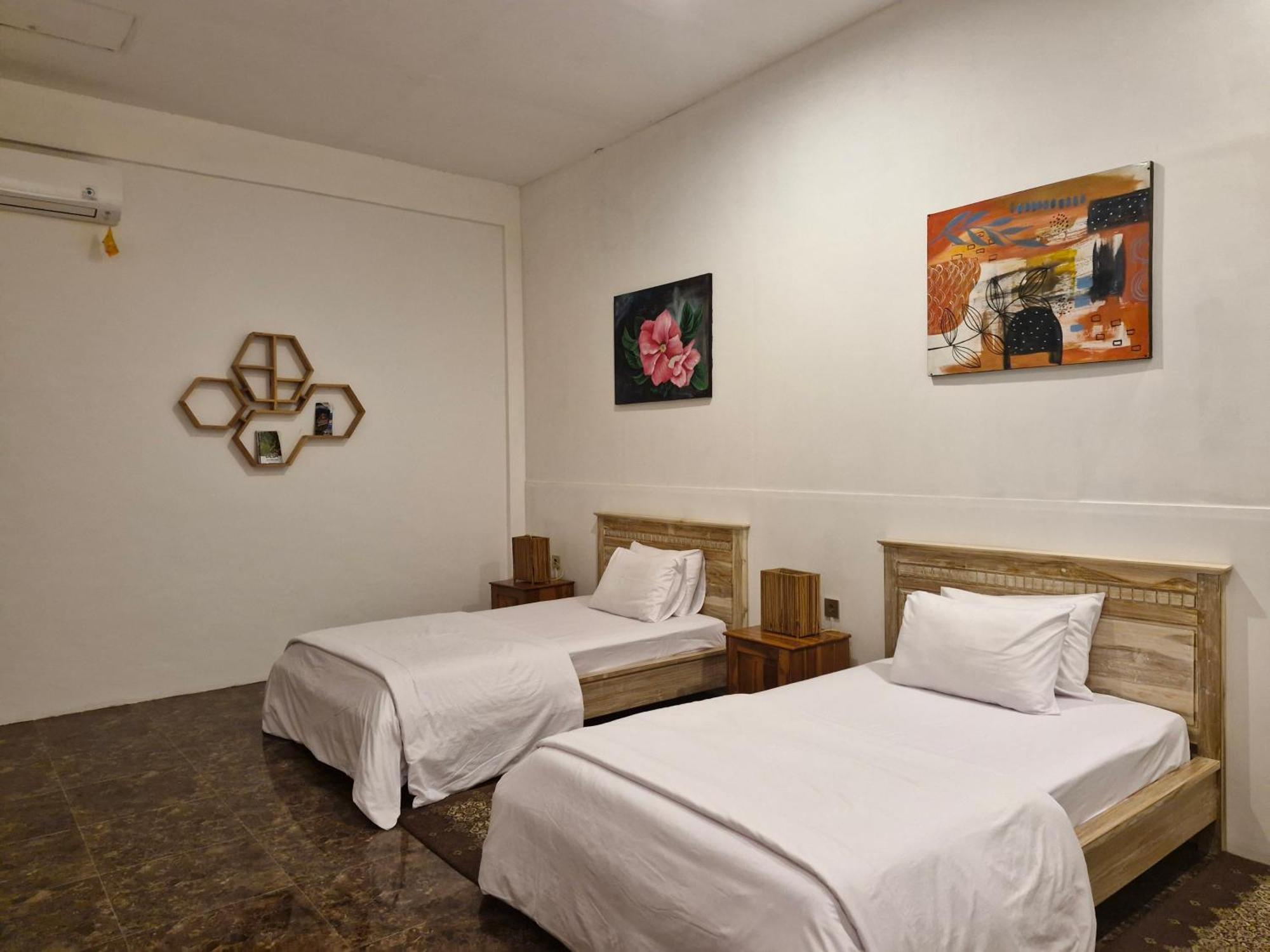 Peraja Bungalows Loyok Sangyang Δωμάτιο φωτογραφία